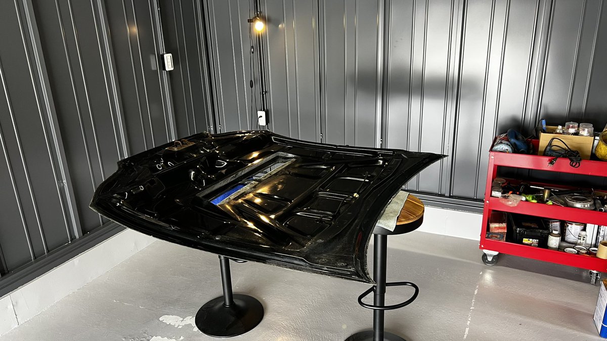 S15PANDEM's tweet image. 今日は休みでい！
ボンネットのダクトカバー復活させるよ！
#KATAHAMABASE
#片浜ベース