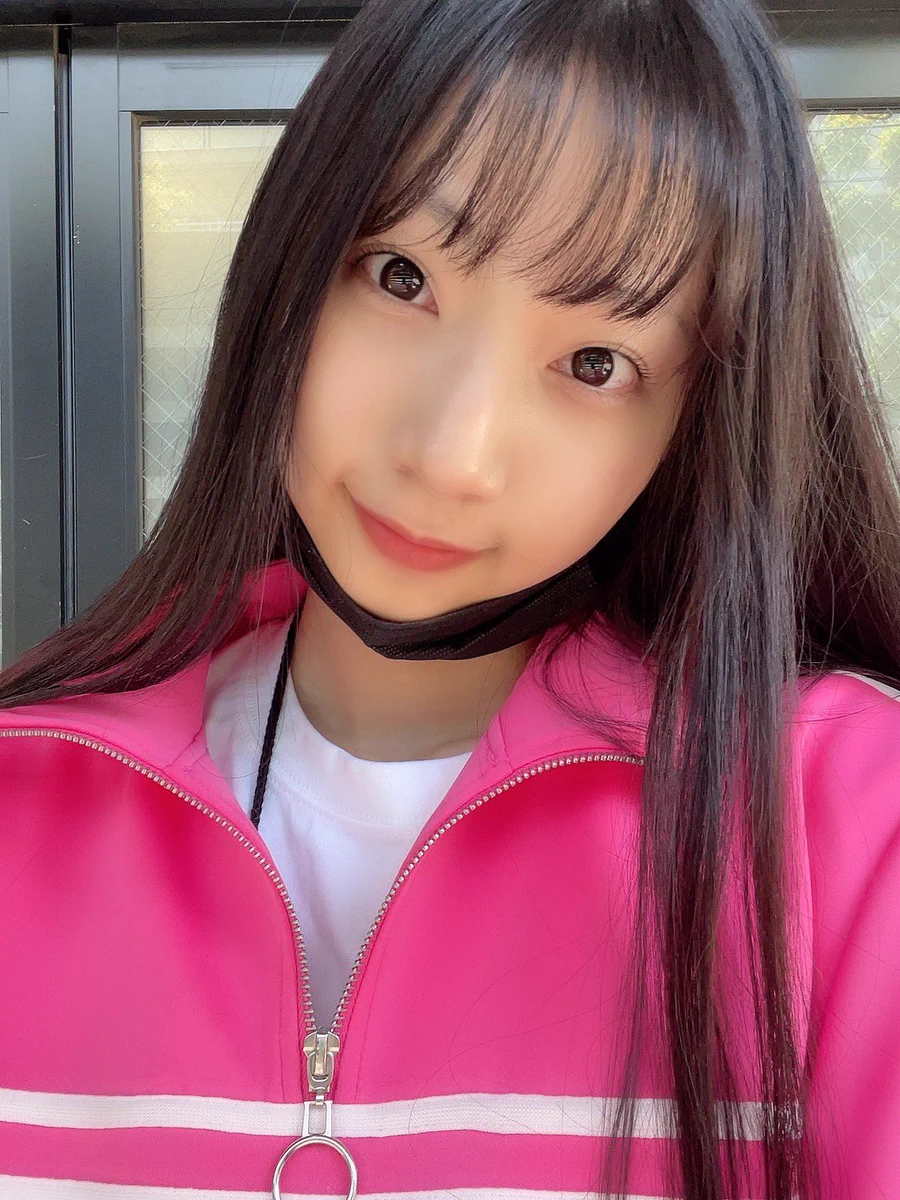 よよよちゃん👽✨令和の歌まねヒロイン on X: 