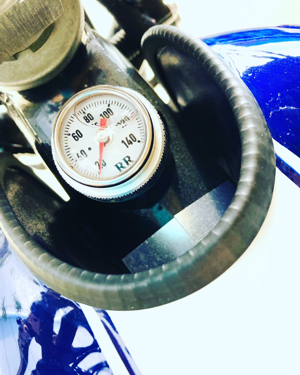 blue85dragon's tweet photo. #これを見た人は愛車のドアップ上げろ https://t.co/Q1JYw9FYkT