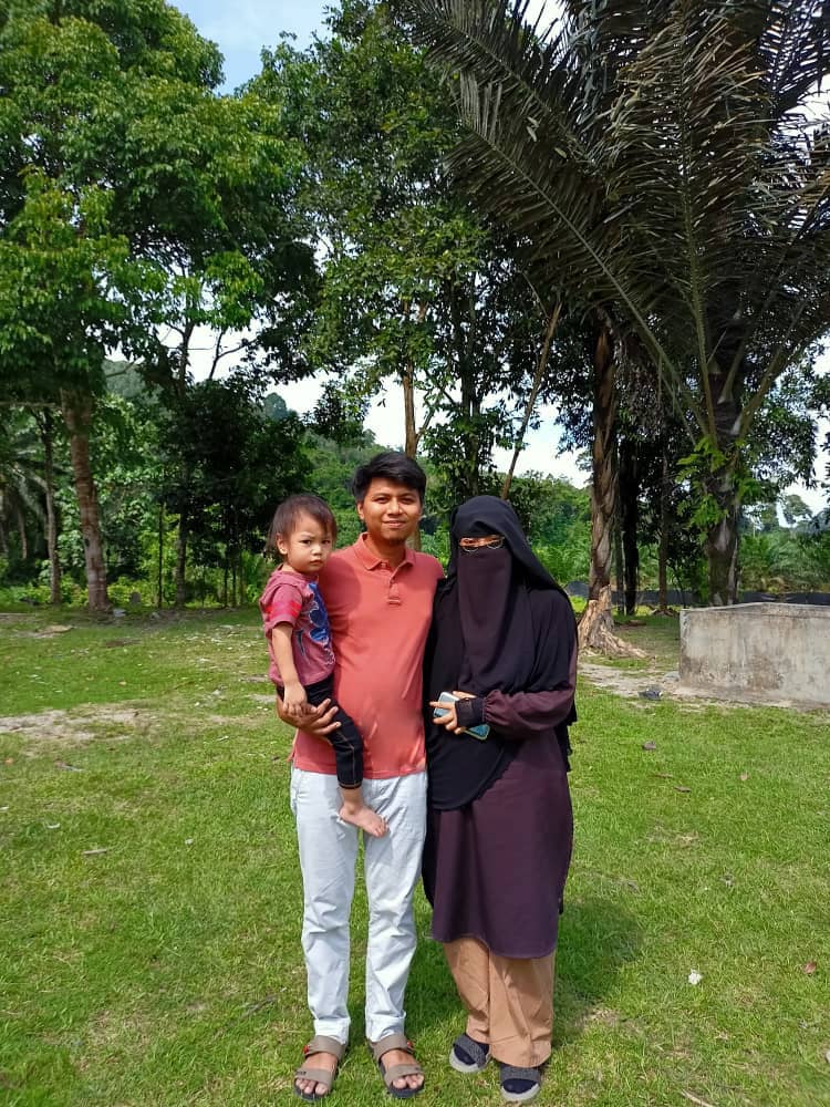 FirdausYusrii's tweet photo. Insya Allah kasih sayang aku takkan pernah ada limit..semoga terus sabar dan terus bersabar sayang dengan perangai buruk lelaki awk ni..love u Afina Nazihah 

#bpdfighter
#MentalHealthAwareness 
#BorderlinePersonalityDisorder https://t.co/GoQkfccBEB