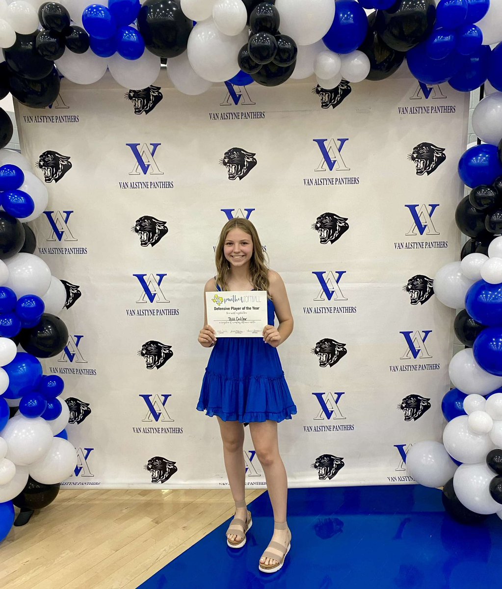 TessCutler33's tweet photo. Defensive player of the year 21-22. #softball #2024softball @coachsloan18 @AFSBALL @HillCollegeSB @OCeaglesSB @UARMSoftball @ACRoosSoftball @FSU_Softball @TexasSoftball @GatorsSB @LCUSoftball https://t.co/4A5BdwwXG5