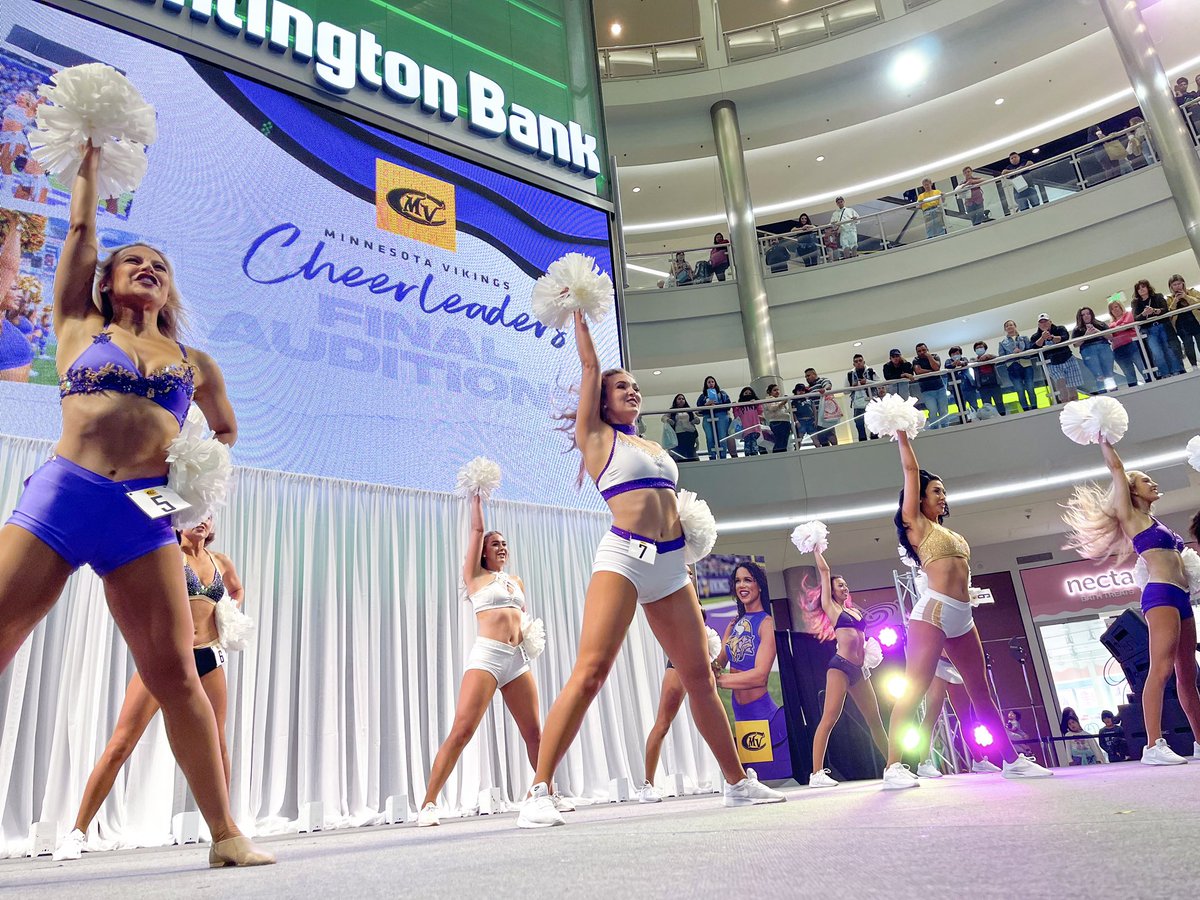 mallofamerica's tweet image. The energy is unmatched! 📣 #MVCAuditions #MVC2022