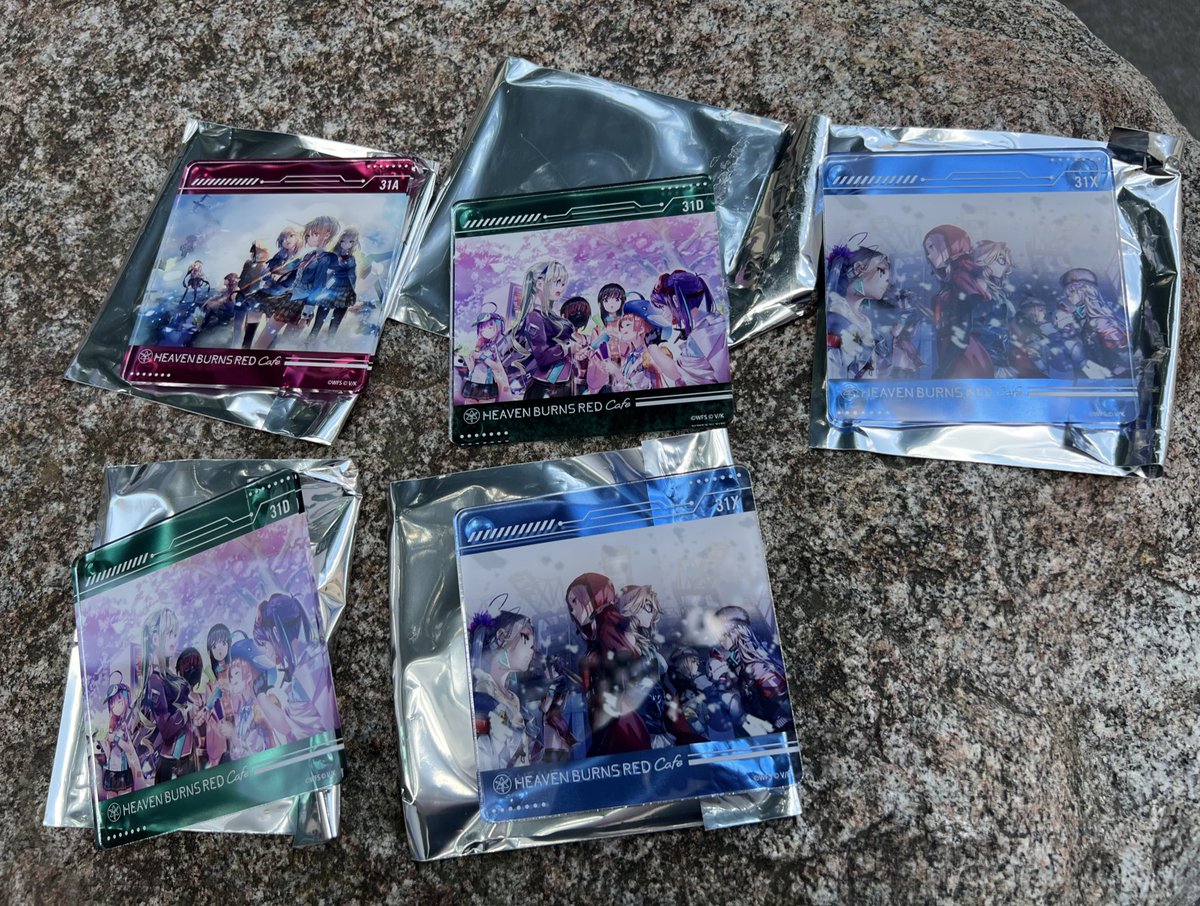 Koma_Ra_'s tweet photo. 【交換】
ヘブンバーンズレッド　ヘブバン　カフェ　ヘブバンカフェ　アクリルコースター
譲)31A 31D×2 31X×2 
求)31C 

池袋手渡し優先。 郵送は帰ったら承ります。
検索からでもお気軽に

#トレード  #ヘブバン https://t.co/W44NYn78Hj