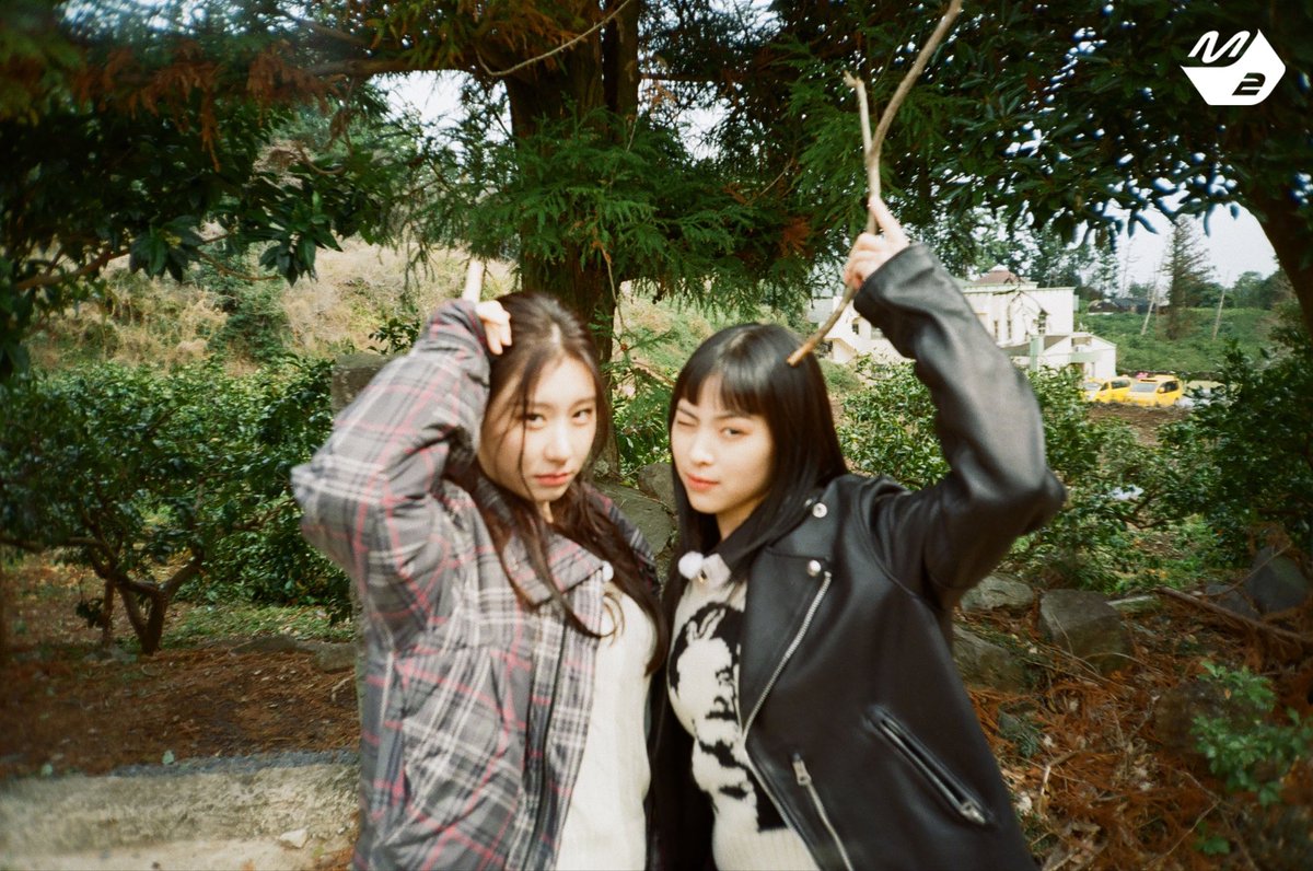 huenmix's tweet photo. THEY GOT A HORN ON THEIR HEAD ?!? MEORI PPURI SOSA https://t.co/BrxPQKZXSP
