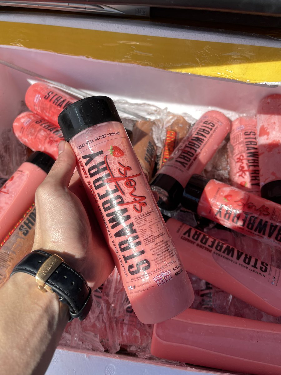 kingarep_'s tweet photo. sedapnya strawberryshots🤤🍓

kalau korang nak beli tekan je link and pilih kawasan korang..

https://t.co/iri7Q3RBns https://t.co/vuO1oswakb
