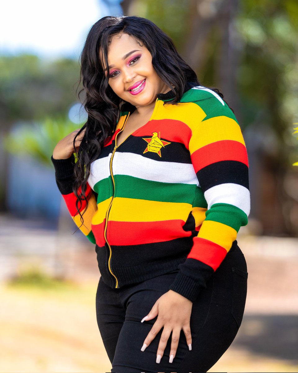 Snicki_Katope's tweet photo. How about for a little shameless self-promo(tion)

 Please RETWEET for Sinikiwe Katope (pic 1) representing our CCC, or LIKE for Lee Ann Cara (ZanuPF)

May the odds be with the better woman https://t.co/mFxhS5fXgI