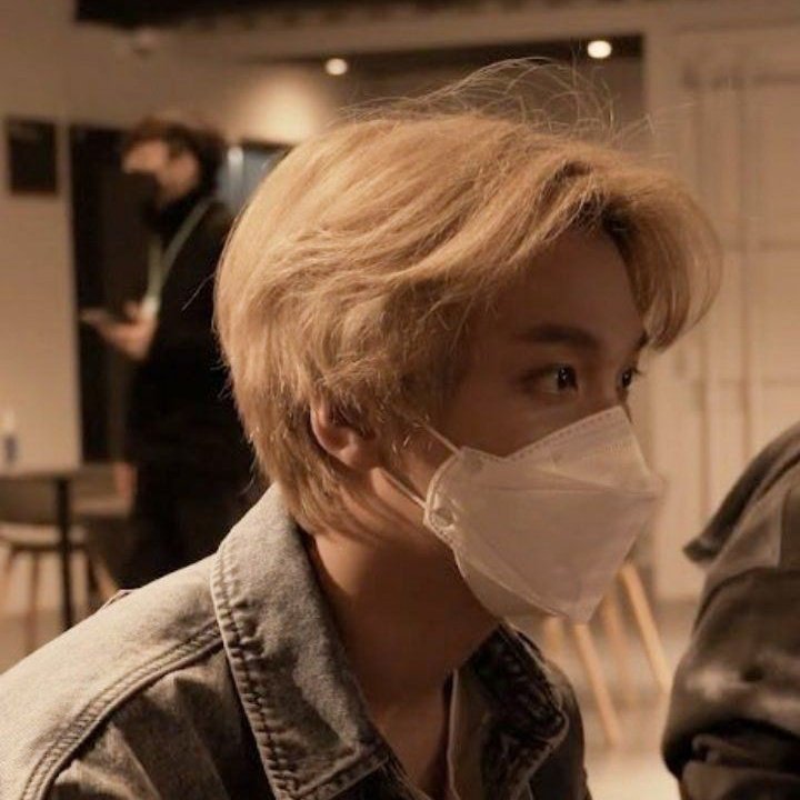 sunflowerzky's tweet photo. #FotoProfilBaru https://t.co/776aky0U5I
