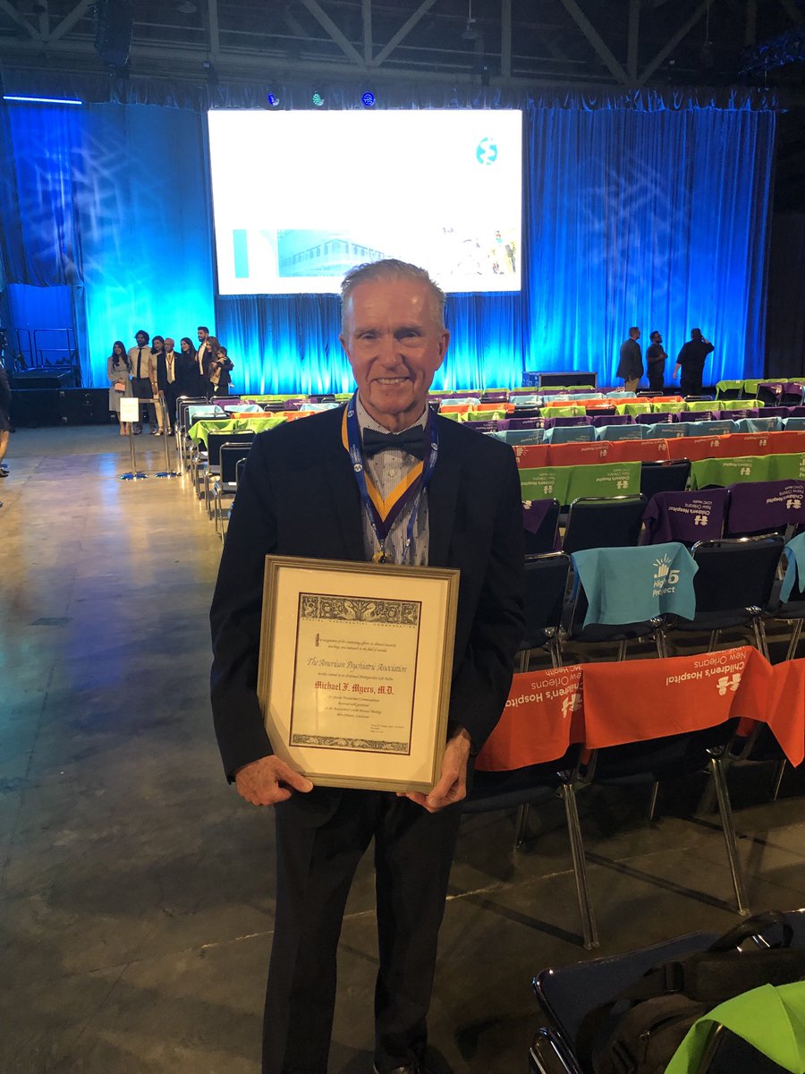 downstatedoctor's tweet image. Honored to receive a Presidential Commendation Award from APA President Dr Pender for my work in suicide clinical research, teaching and advocacy. Heartfelt gratitude to my patients, their families, and my students.