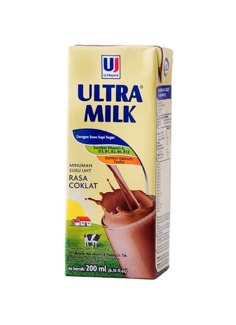 aibeeihza's tweet photo. @balaihita Aku suka bgt susu coklat apalagi merk ini. Dibanding merk lain tuh coklatnya yg ini bedaaaaaa enak pwoooool apalagi minum yg dingiiin. Tp aku tiap abis minum susu selalu mules tp gapapa aku suka banget https://t.co/ilJiRyKHU1