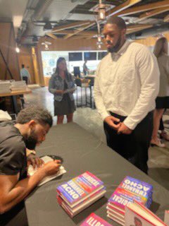 JohniqueThomas's tweet photo. Today was everything! Spent the morning with Mr. @EmmanuelAcho discussing Uncomfortable Conversations with a Black Man followed by a quick on air interview! Thx @DellTech and @ManorISD for this opportunity! Ask me about the #DellTechCrew! @TheChris_Harvey @ECHSManor @Coach_Keller https://t.co/1g0olguh2M