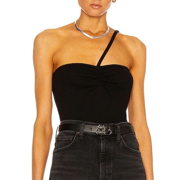 So good I had to share! Check out all the items I'm loving on <a href="/Poshmarkapp/">Poshmark</a> #poshmark #fashion #style #shopmycloset #kitandace #huna #agolde: posh.mk/ZorWf65shqb