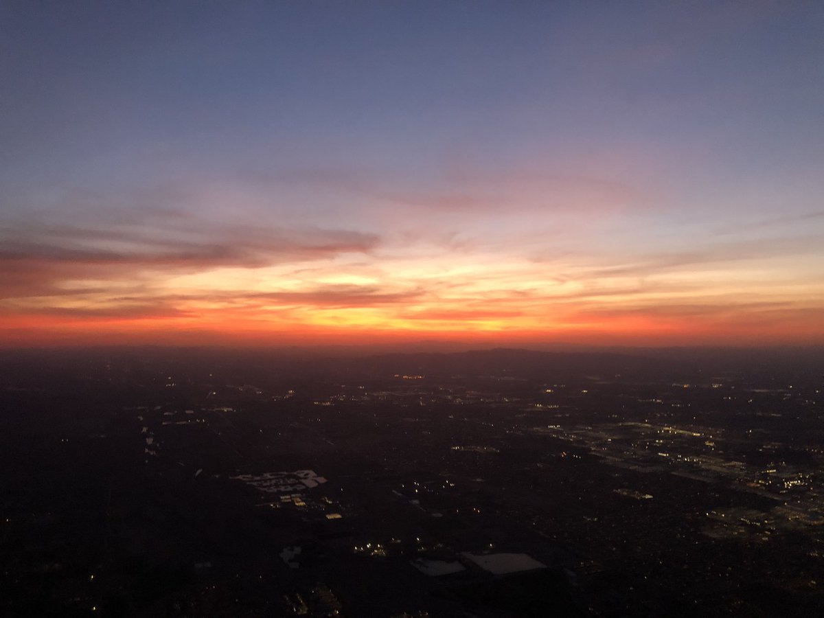 mariecherie9855's tweet photo. I learned a lot today. A lot.
Tired but reflecting and grateful.
Thankful for my colleagues and my family and the TUHSD English teachers!
Gorgeous commute tonight β€οΈ AND A1 π³
#unlimitedteacher #tqe #MondayCommute #ela #teachers https://t.co/LrRxs0i4xr