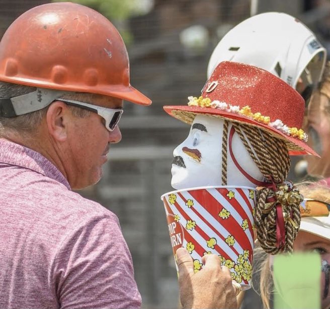 DogsThorndale's tweet image. Coach Betak takes time to let Pablo know what is expected from him in the dugout!! #PreGameSpeech #FearThePablo #WhatsNext🤔
