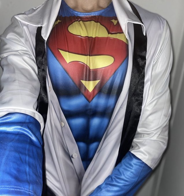 Clark Kent https://t.co/jvg356MQkS