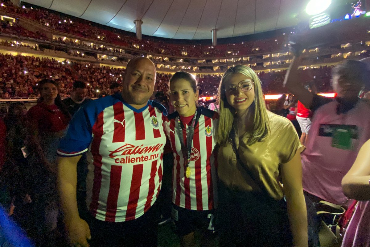 GobiernoJalisco's tweet photo. Muchas felicidades a las @ChivasFemenil porque hoy se coronan campeonas de la Liga MX Femenil. Que su talento y pasión por el futbol siga inspirando a más niñas para seguir sus sueños. https://t.co/26VQO6HyIl