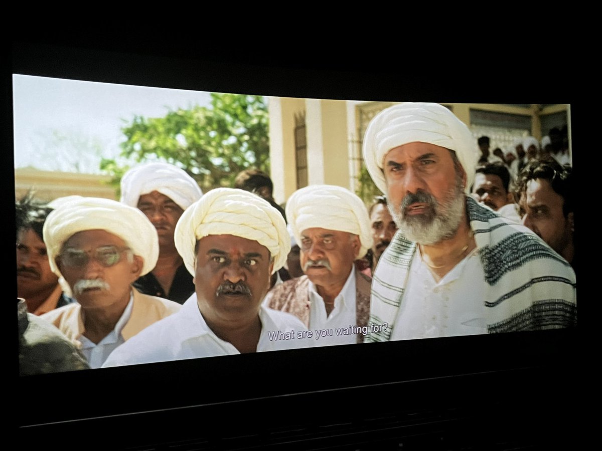 JaniRagi's tweet photo. @JJ_TheFilm 

@RanveerOfficial 

#JayeshbhaiJordaar #RanveerSingh #Bomanirani #yrf #ragijani #Bollywood #gujju #gujaratistar #vitthalteedi https://t.co/unIntK8I8d