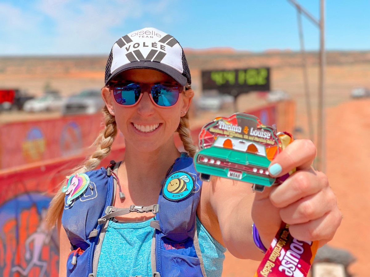 jennaspringer13's tweet photo. Ran the hardest trail marathon of my running career on Saturday 🥵 
.
Got 11th place! 
.
@MyPeakChallenge @SamHeughan @RunPeakerRun #MPC2022 https://t.co/qYRcH86gVG