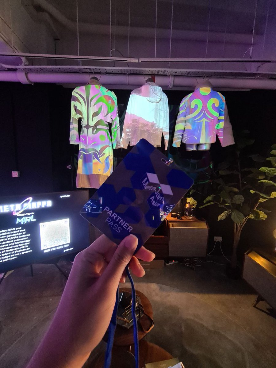 mirlnft's tweet photo. #MIRLClub Have you been to @metajamasia  - the first NFT festival in Asia? #metajam

👀  If you haven't, here's what you're missing out on.

📸 Snap some pics and tag us when you're there! https://t.co/VlGDfZALVX