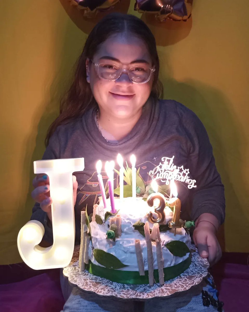 JJhAnSS's tweet photo. 2da celebración de cumpleaños
#Jhans #PBDay https://t.co/oBqhisQIb0