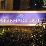 ツイートに含まれる画像