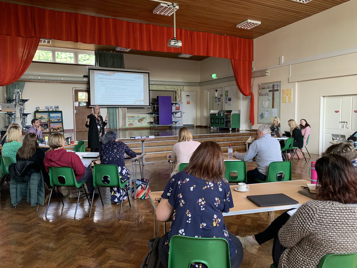 tricia_moss124's tweet photo. A fab start to our art subject leader development day with @cathiehewitt unpicking our trust principles of curriculum and teaching @DEMAT__ @CEO_DEMAT @ClaireGray2019 @educating_david @2017joBrown https://t.co/Kh1G1t5wJM