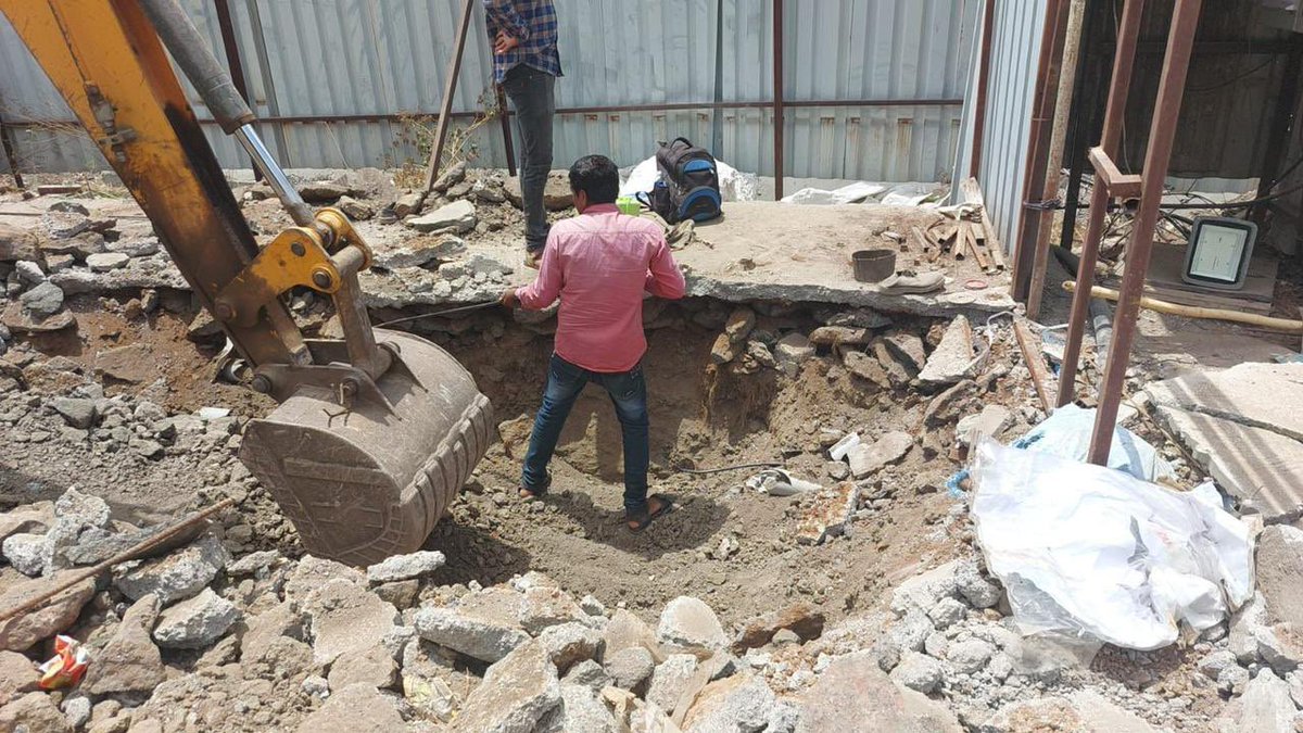 atanubagani's tweet photo. @PrideWorldCity1 Broadband lines (TataSky, Airtel etc) are damaged every few days because of unplanned digging. This majorly impacts residents WFH. Today outage has been going on for 4 hours. Please take action as this is not acceptable. https://t.co/qSkYlnZ1FZ