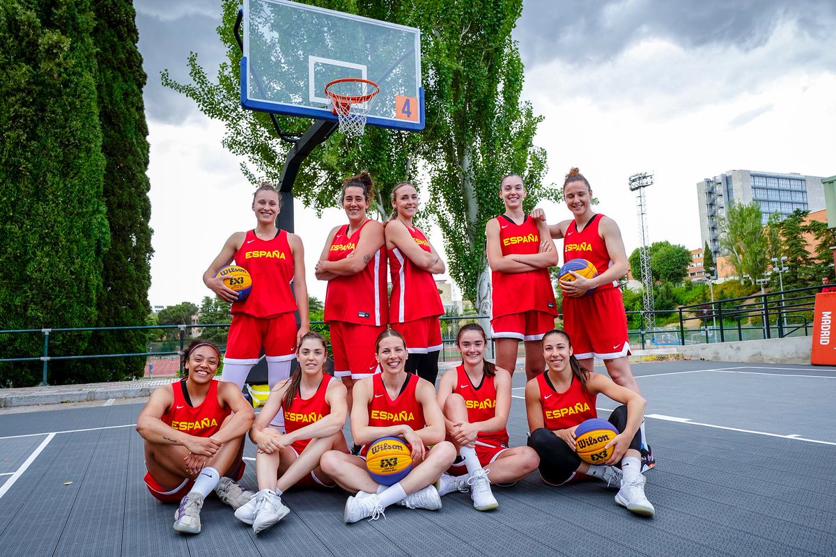 GIGANTESbasket's tweet photo. ¡Esto comienza! 🇪🇸❤️ @FIBA3x3 https://t.co/abH4T0Xq7v