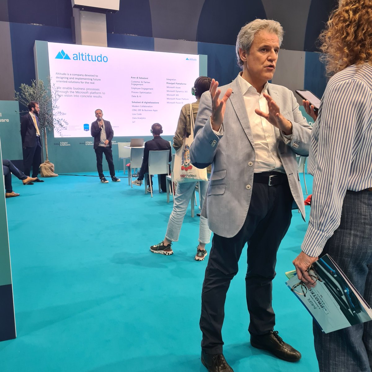 Interviste e speech a <a href="/spsitalia/">SPS Italia</a> 2022 a Parma per raccontare la proposizione di Microsoft e dei suoi Partner per il Manufacturing #spsitalia