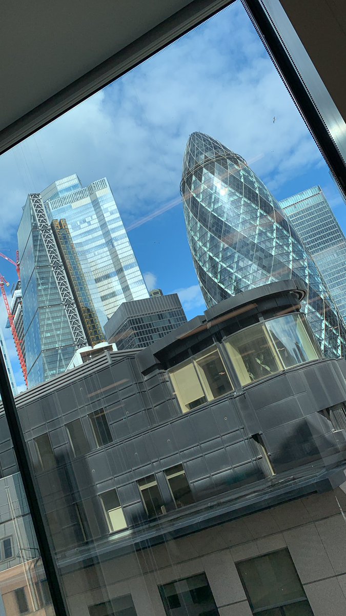 pj_scanlon's tweet photo. LDN https://t.co/LAjwybQfL3