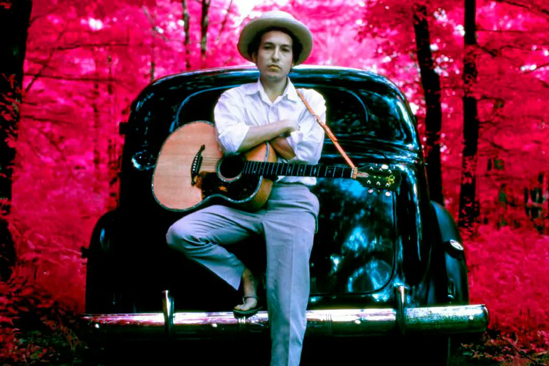 Happy Birthday, Bob Dylan !!
24 May 1941 