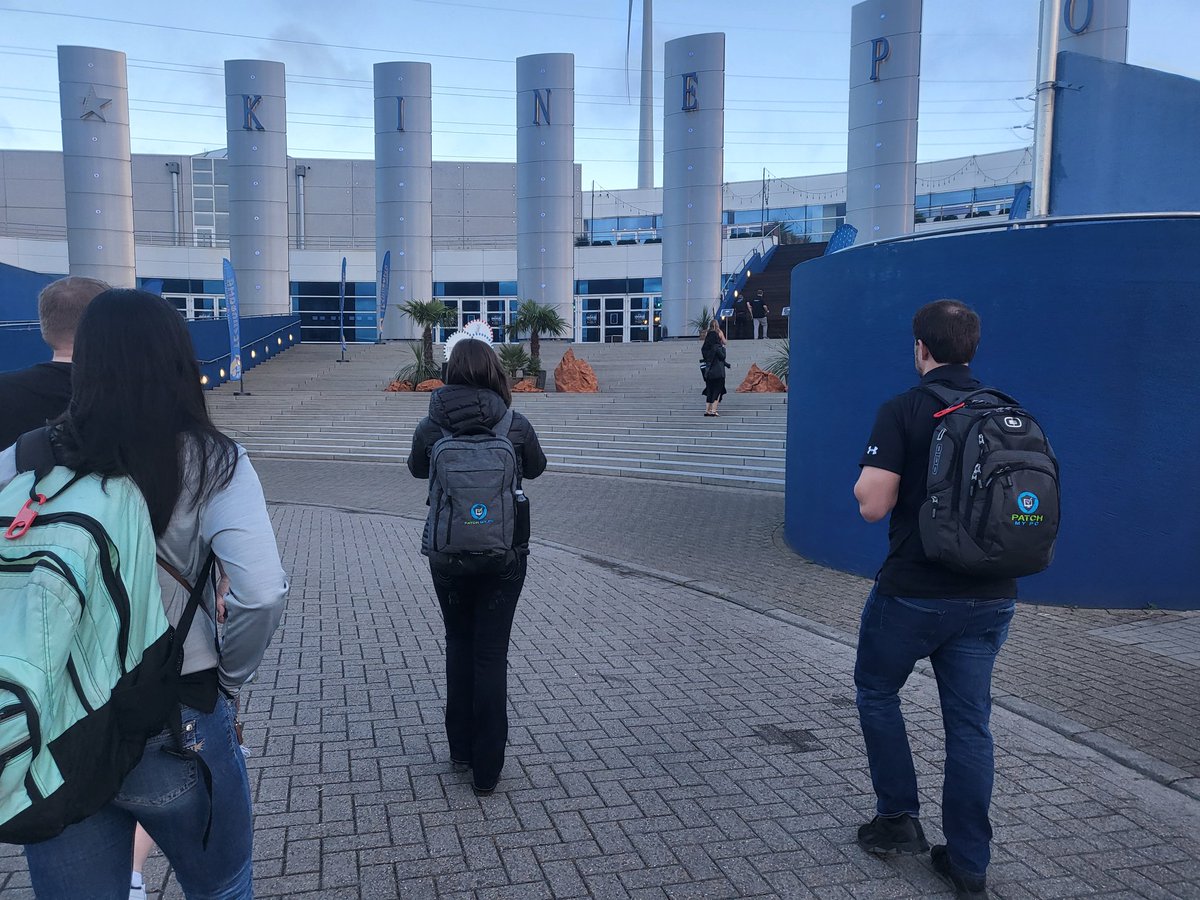 iamclerwin's tweet photo. Here we go! @PatchMyPC is ready for @TechoramaBE!! https://t.co/Z1oPwPhUaf