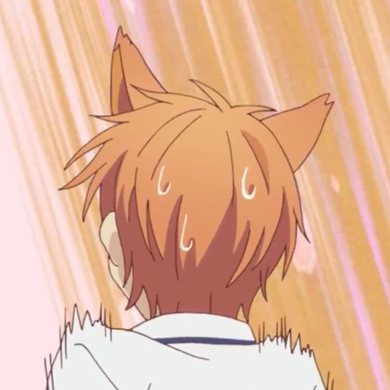 dailysohma's tweet photo. ears https://t.co/sseFnZLk9o