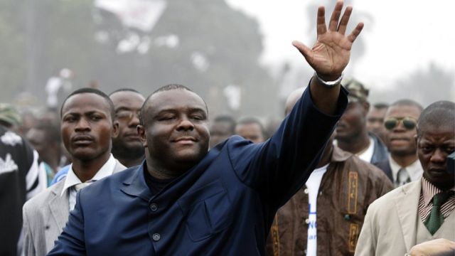 BisebaJ's tweet photo. 24 mai 2008, JP Bemba Gombo est arrêté à Bruxelles (en Belgique), à la suite d'un mandat d'arrêt établi la veille par la CPI pour crimes de guerre et crimes contre l’humanité commis par ses troupes en RCA. Ça sera le début d'une longue incarcération qui dura 10 ans. https://t.co/w1uelNpwuZ