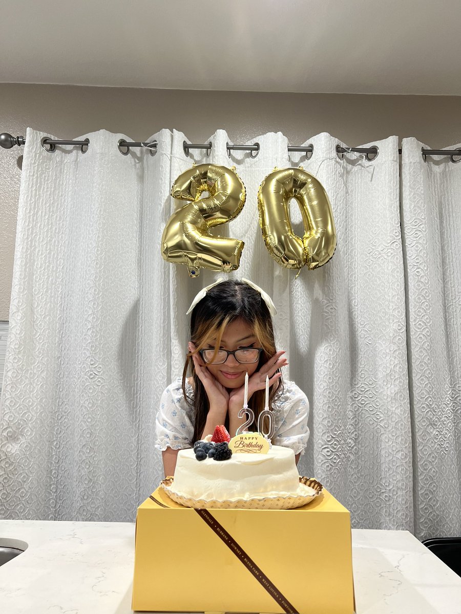 xaliakym's tweet photo. twenty! https://t.co/ozb8kjg1S9