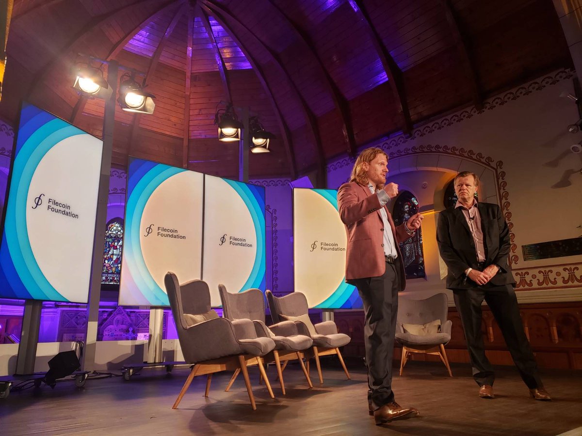 FilFoundation's tweet photo. .@mikejcasey and @RRansil on stage kicking off the #dwebgateway programming this morning. 🙌
If you're in #Davos this week, stop by – we have a full day of incredible speakers in partnership with #CNBCxWEF22!
Full schedule ➡️ https://t.co/OkmcF6Gn2K https://t.co/8V92j7vzZf