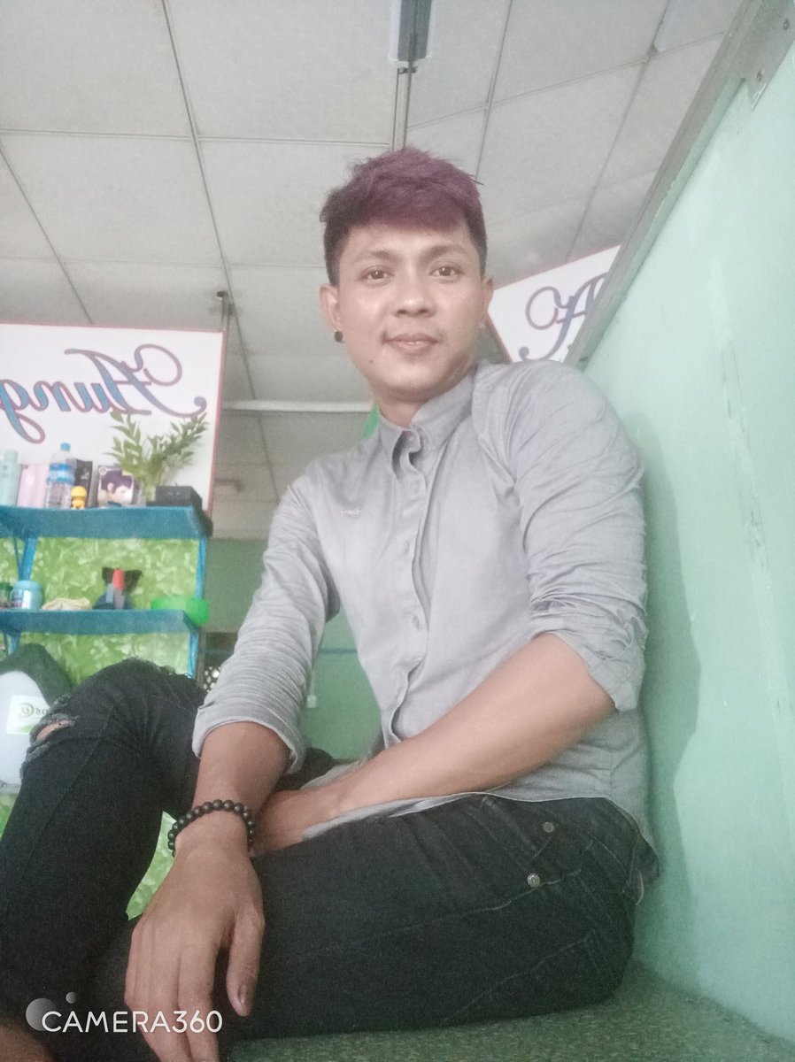 Naylin. tweet media
