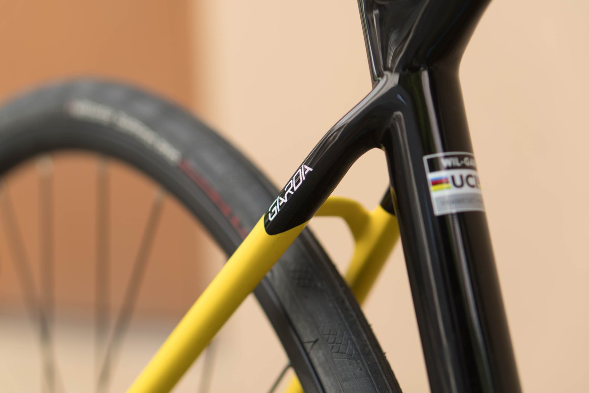 TCCCsg's tweet photo. @WilierTriestina's mid range carbon bike. Clean cable routing, comfortable carbon frame, generous tire clearance, great components. Perfect bike to grow into. https://t.co/3d8u8NktjH