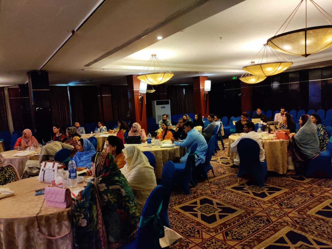 SELD_Sindh's tweet photo. #Reform_Support_Unit & #Directorate_of_ECCE, School Education & Literacy Department #SELD, organized 5-days Training of trainers (#ToT) on #Early_Childhood_Care_Education at Ramada Hotel Karachi from 23-27 May, 2022, with support of #UNICEF. Trainers have hired form #AKU https://t.co/OdXevRhLwP