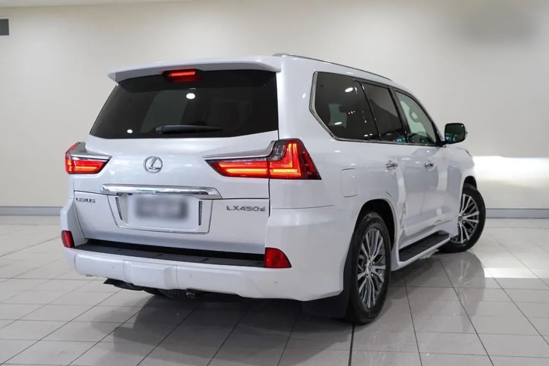 2018 LEXUS LX 450d
Ready for Importation on Order
 KES 20,080,023
0795333691
4,500cc turbodiesel V8 engine
268Hp power output
650Nm torque output
6 speed automatic

 #MainaAndKingangi #MondayMotivation Osumo #WesternKKStrong #NgiluTosha #BottomUpKiambu Omosh Mwala ODPP Sugoi