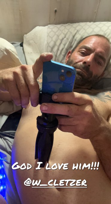 Man I&rsquo;m a lucky women https://t.co/ZWpi5veCaN<a href="/tag/sexymilf"class="tags"><span>#sexymilf</span></a><a href="/tag/bigtitts"class="tags"><span>#bigtitts</span></a><a href="/tag/want2play"class="tags"><span>#want2play</span></a><a href="/tag/boredwaitingondaddytocomehome"class="tags"><span>#boredwaitingondaddytocomehome</span></a>