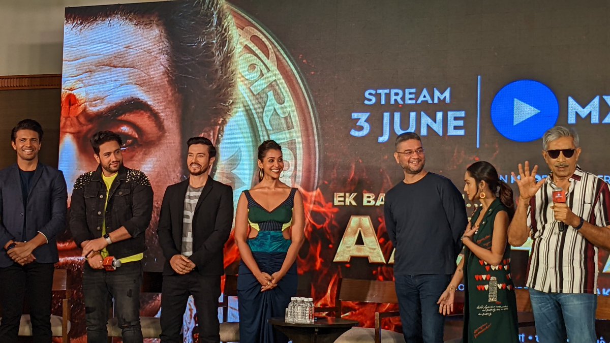 Glamour Jagat tweet media