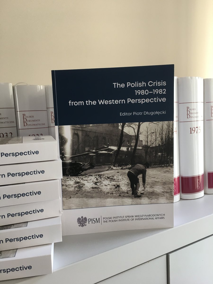 Great news for everyone who is willing to get to know more about the international perspective concerning the Polish Crisis of 1980-1982 from the first-hand sources! Just click the link below and download the newest @PISM_Poland source publication! pism.pl/publications/t…