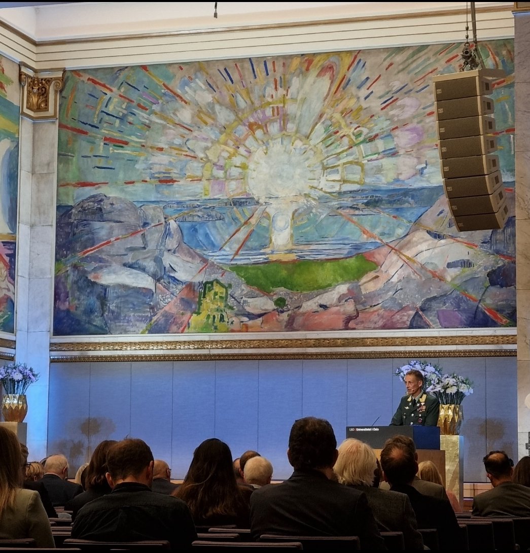 What does it mean for us that Finland and Sweden becomes a part of NATO? A lot. Just look at the map. It means a great deal for Norway - forsvarssjef, Eirik Kristoffersen. <a href="/Atlantkomite/">Den norske Atlanterhavskomité</a> <a href="/Forsvaret_no/">Norwegian Armed Forces | Forsvaret</a> <a href="/FinlandOslo/">Finlands ambassade i Oslo</a> #Sweden <a href="/NATO/">NATO</a> <a href="/Utenriksdept/">Utenriksdepartementet</a> <a href="/Forsvarsdep/">Norwegian Ministry of Defence</a> #Leangkollen