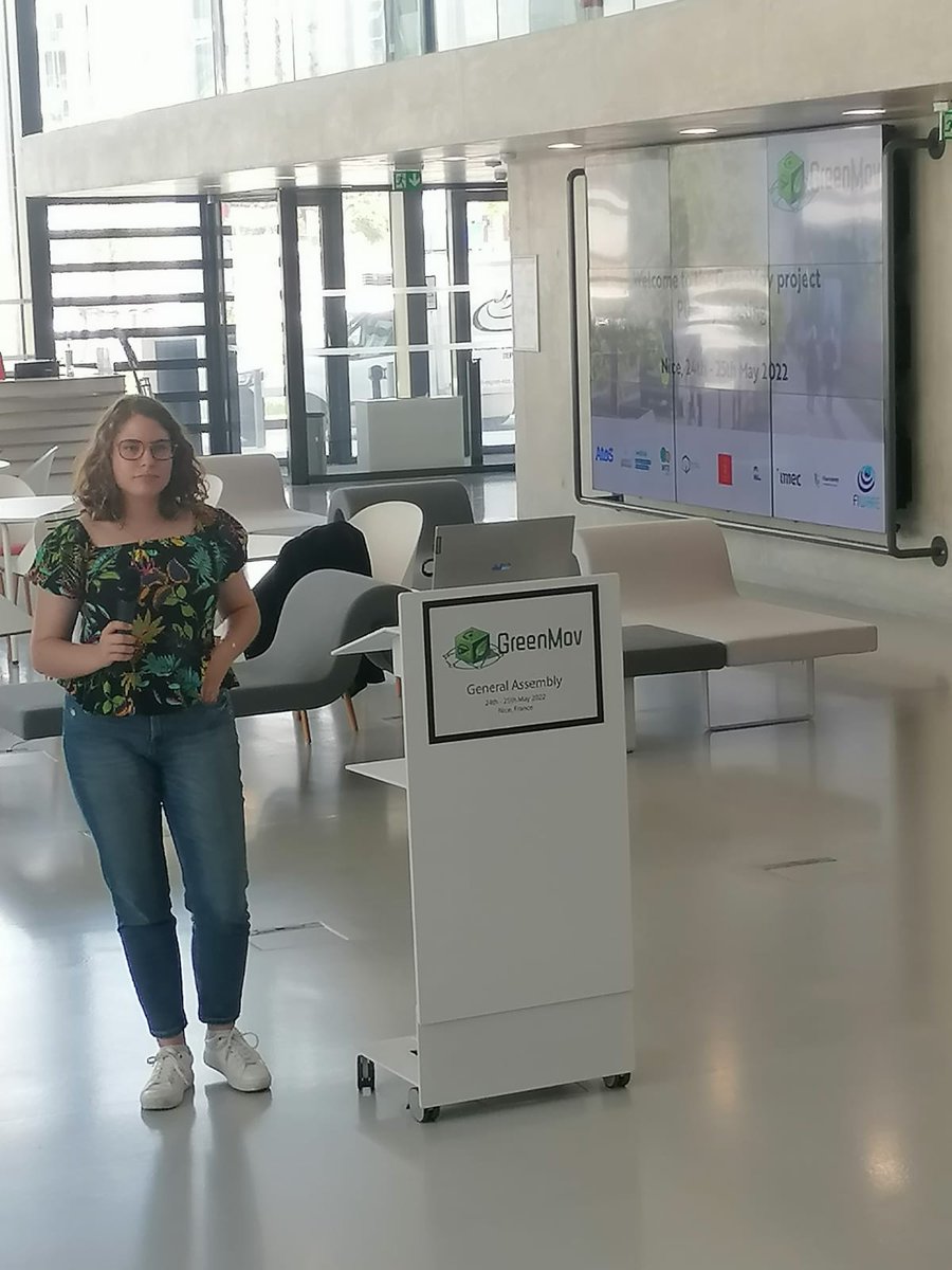 🇪🇺 Nuestras compañeras Iris Cuevas y Nuria Bernabé se encuentran en la Asamblea General de <a href="/MovGreen/">GreenMov</a> en Niza presentando el proyecto piloto de #Murcia y #MolinadeSegura para implementar una movilidad más ecológica y sostenible en las ciudades.
 
#GreenMov #SmartCities #OpenSource