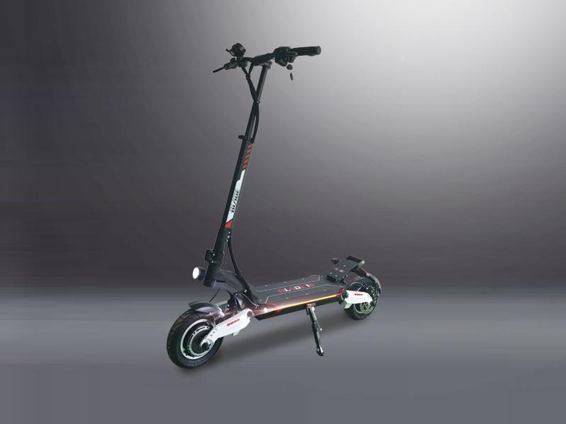 In the market for a scooter that is powerful enough to take on those tough hills? Look no further! The Blade 9 Rear Drive Electric Scooter has an 800w motor and 25amp controller, this scooter packs a punch. t.ly/ultp
#smartwheelcanada #Blade