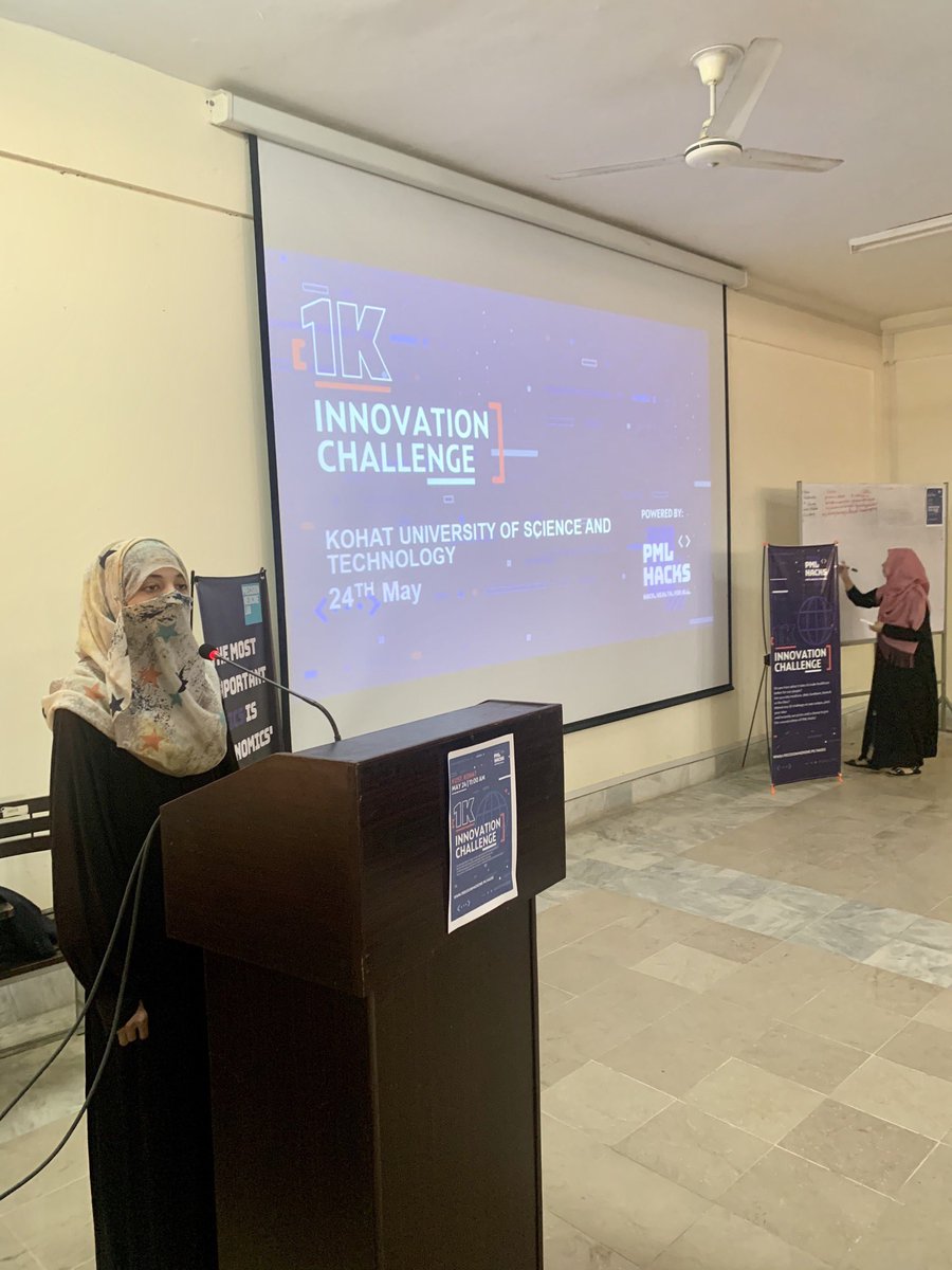 ShahramYusuf's tweet image. #PMLhacks Innovation Challenge is live in #Kohat 🎤🚀