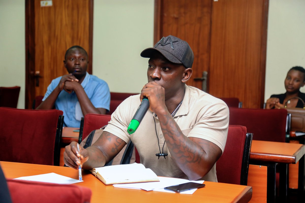 celesgroup's tweet photo. Still happening!

Youth Entrepreneurs from Tourism and ECD are being trained in areas of Pitching for Business &amp; Social Media marketing.
 Courtesy of @celesgroup, @AKF_Global, @YoungUgTours, @Tourguidesforum &amp; 
@EYFUganda https://t.co/EDF3xF0YkK