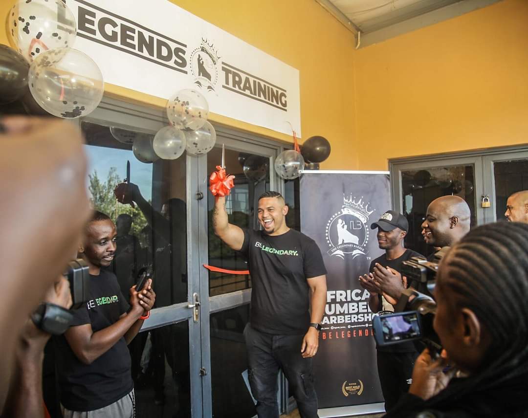 BBhobzini's tweet photo. Yesterday Sheldon Tatchell opened the 1st training & development centre in Lusaka, Zambia for Legends Barber.
#jobcreation
#legendstraining https://t.co/hbGM5Rg6zJ