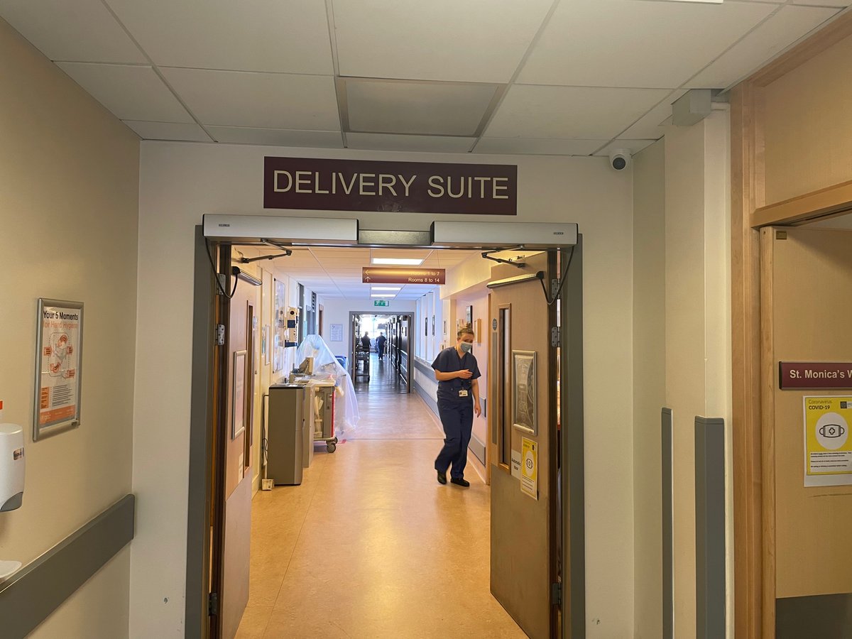 As obstetricians &amp; midwives we cannot do our job without our #MedicalScientist colleagues. They are part of the team 24/7 and critical in emergency situations (usually in the dead of night!). We support them today and every day.