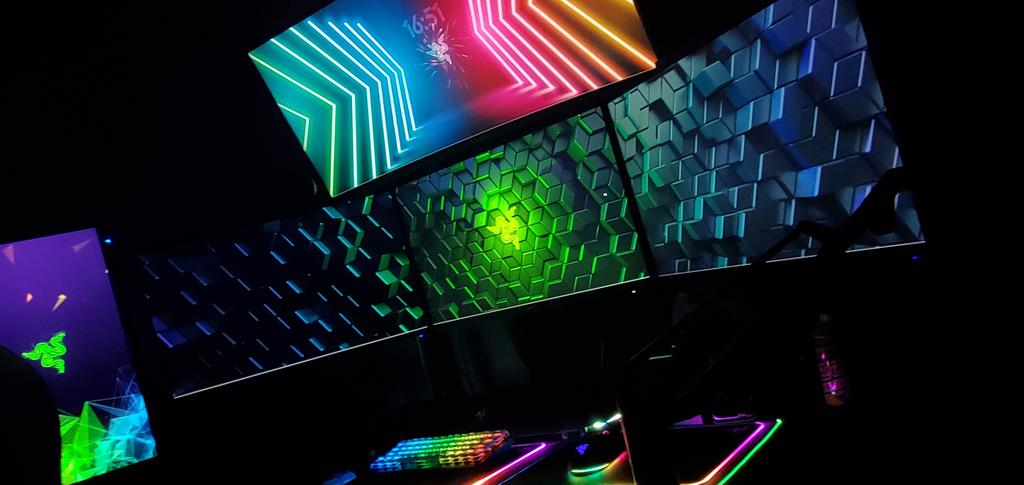تويتر シュン Razer على تويتر 今回は下にトリプルモニターで上にウルトラワイドモニターで設置してみた結構使いやす お前らのpcデスク周り晒していけ Razer Razerstreamer ゲームデスク バウヒュッテ デスク周り Razer信者 初リプ 初絡み大歓迎 تويتر シュン Razer على تويتر 今回は下にトリプルモニターで上にウルトラワイドモニターで設置してみた結構使いやす お前らのpcデスク周り晒していけ Razer Razerstreamer ゲームデスク バウヒュッテ デスク周り Razer信者 初リプ 初絡み大歓迎
